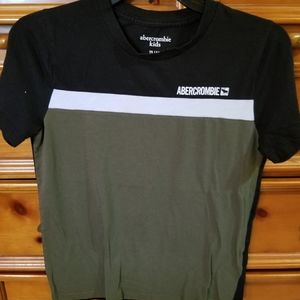 Boys Abercrombie tshirt